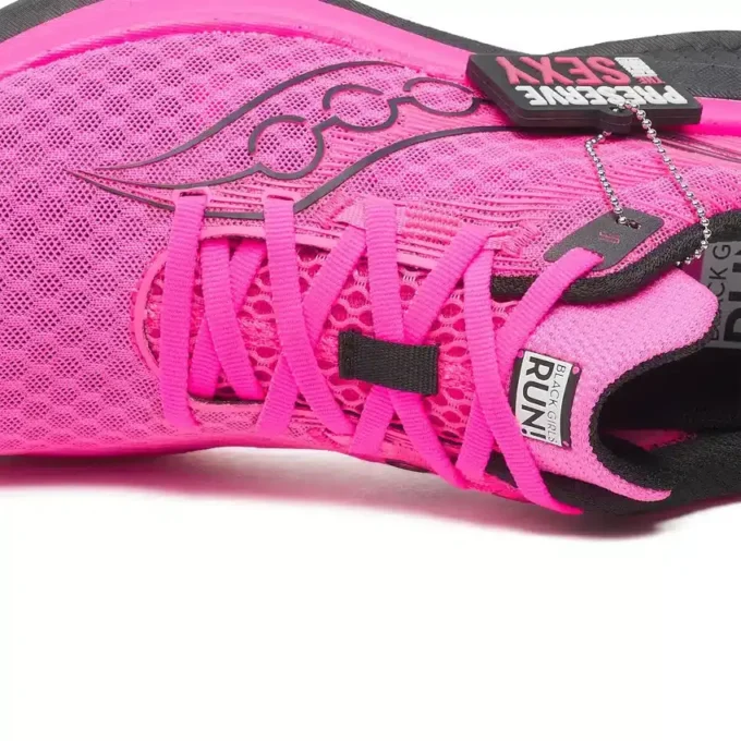 Black Girls Run x Saucony Endorphin Speed 5 da donna Black Girls Run x Saucony Endorphin Speed 5 da donna