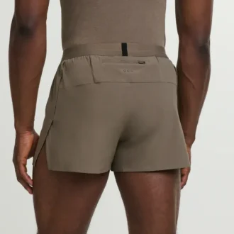 Pantaloncini da uomo Outpace 2,5″ con spacco