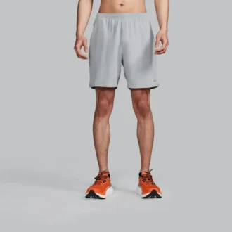 Pantaloncini Outpace 7″ da uomo