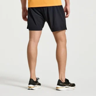 Pantaloncini Outpace 7″ da uomo
